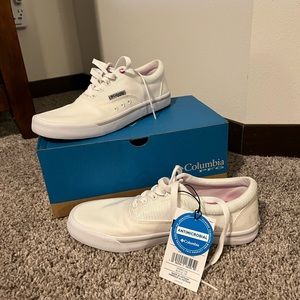 NWT Columbia PFG shoes